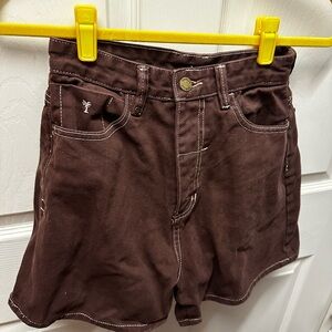 US 4 Women’s Brown Thrills Shorts